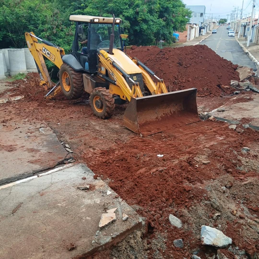 Prefeitura inicia obras de manutenção e ampliação da tubulação na ponte da Rua N - Cidade em Cesário Lange