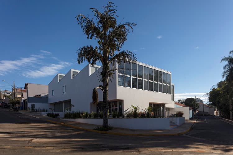 Comércio e empregos em alta: Cesário Lange registra saldo positivo e abertura de empresas em 2025