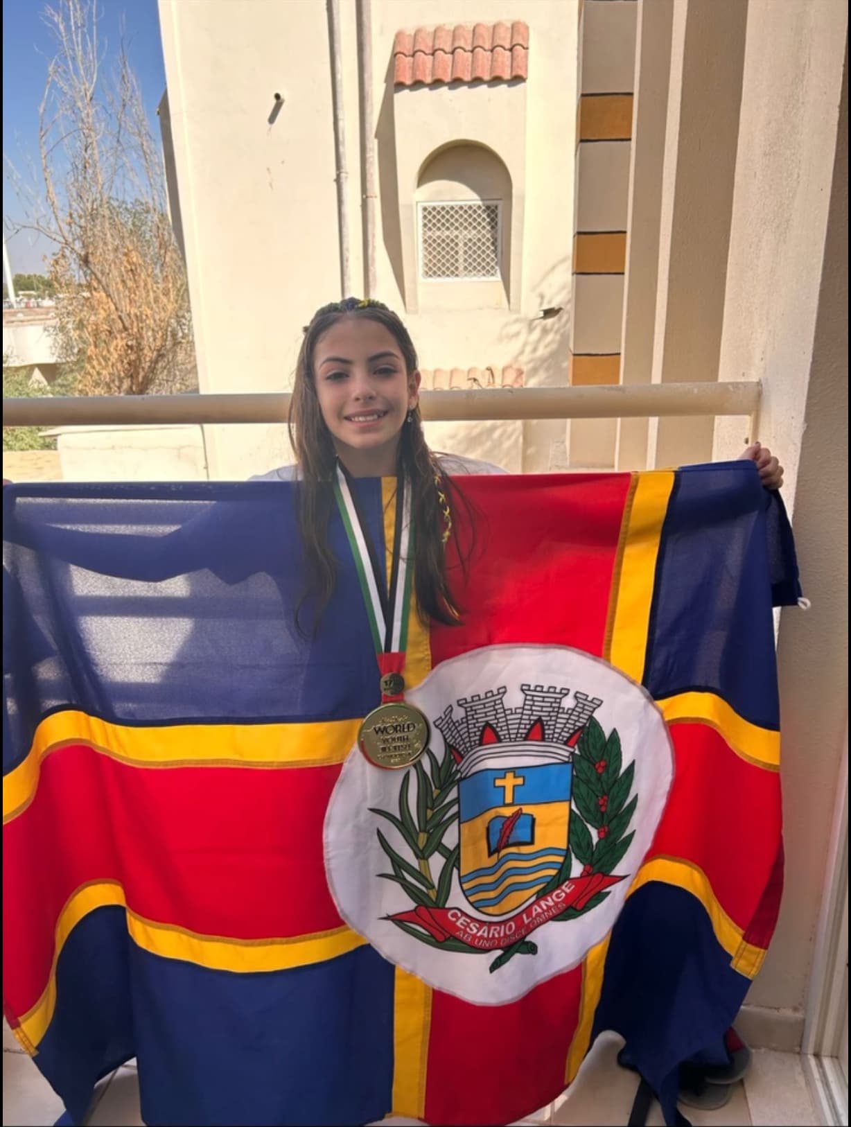 Ana Laura, de 10 anos, é campeã mundial de Jiu-Jitsu e emociona Cesário Lange com sua dedicação e força