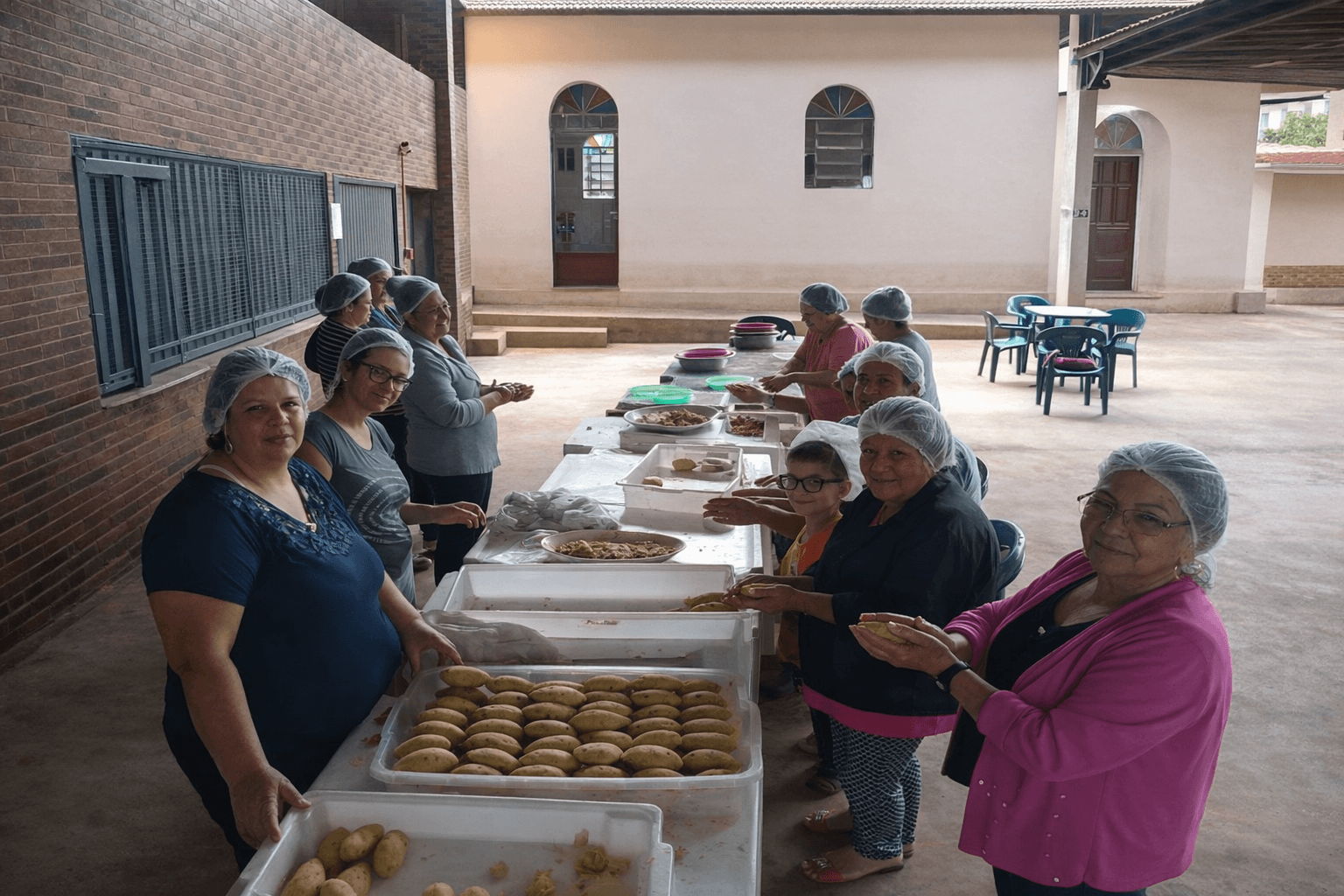 Festa do Pastel movimenta o bairro Campininha em Cesário Lange com música, comid - Cultura em Cesário Lange